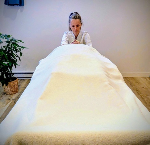 Clinique Le Petit Chemin, massothérapie, shiatsu, massage sur table, val david, laurentides, energeticienne, therapeute, santé, soins, Qi Gong, hypnose, PNL